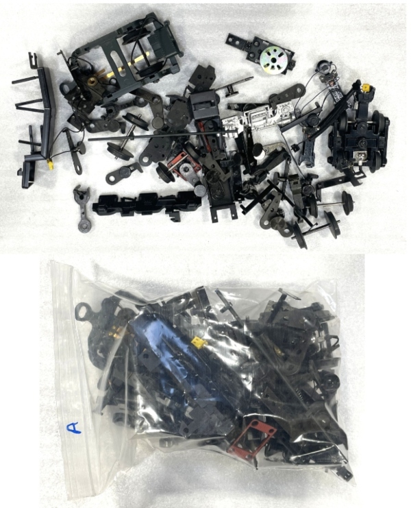 O GAUGE PARTS GRAB BAG / WHAT YOU SEE IN THE PICTURE